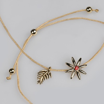 : Armband Blume III, © NHM Wien (Foto: Chloe Potter)